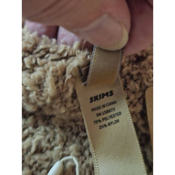 Skims Cozy lounge jacket Nwt - Picture 9 of 11